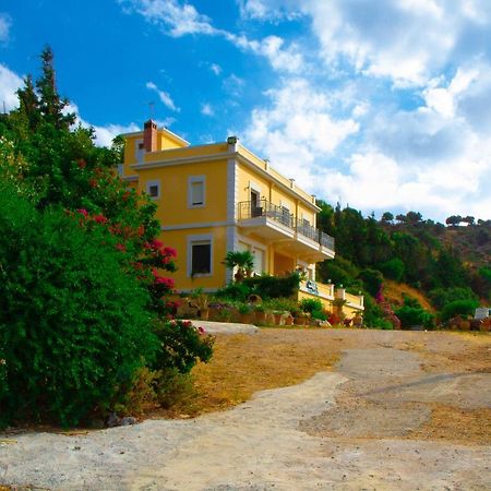 Olenia Residence アギア・ペラギア エクステリア 写真